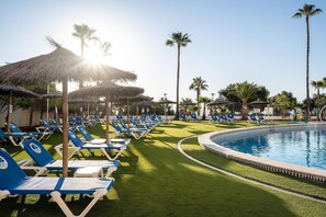 2 outdoor pools, pool umbrellas, sun loungers