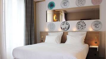 Premium bedding, in-room safe, desk, laptop workspace