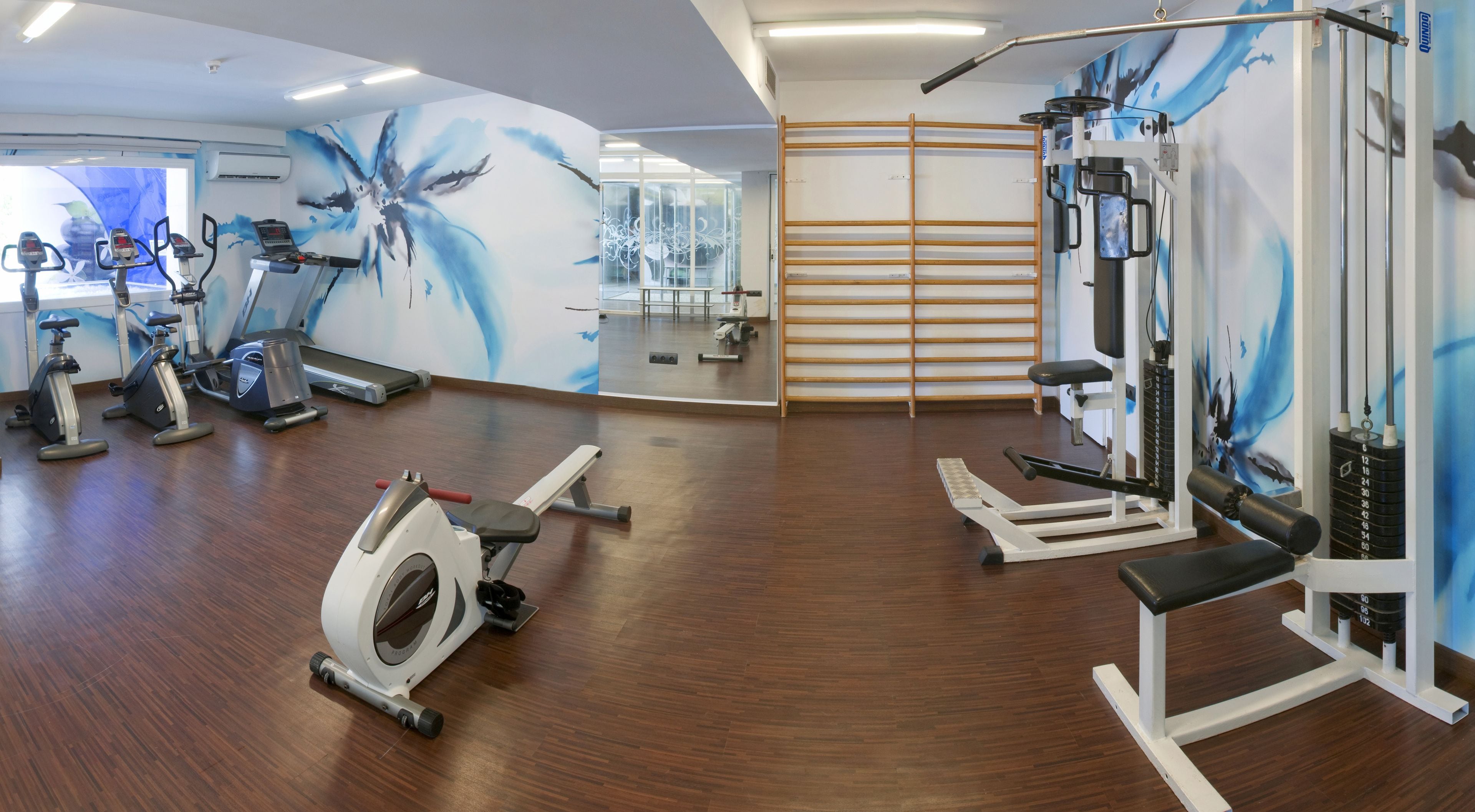 Photo - GHT Oasis Park & Spa