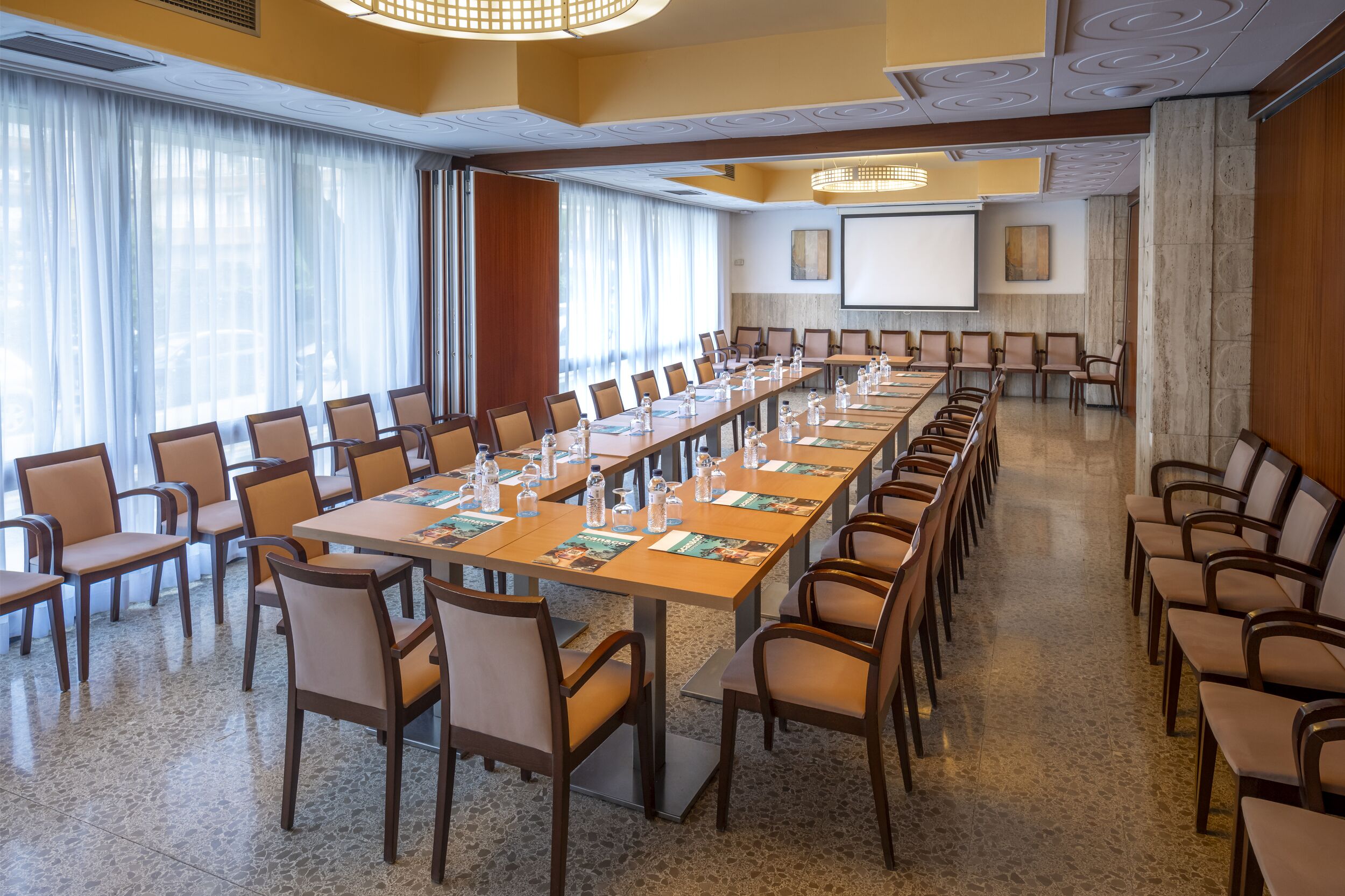 Photo - GHT Oasis Park & Spa