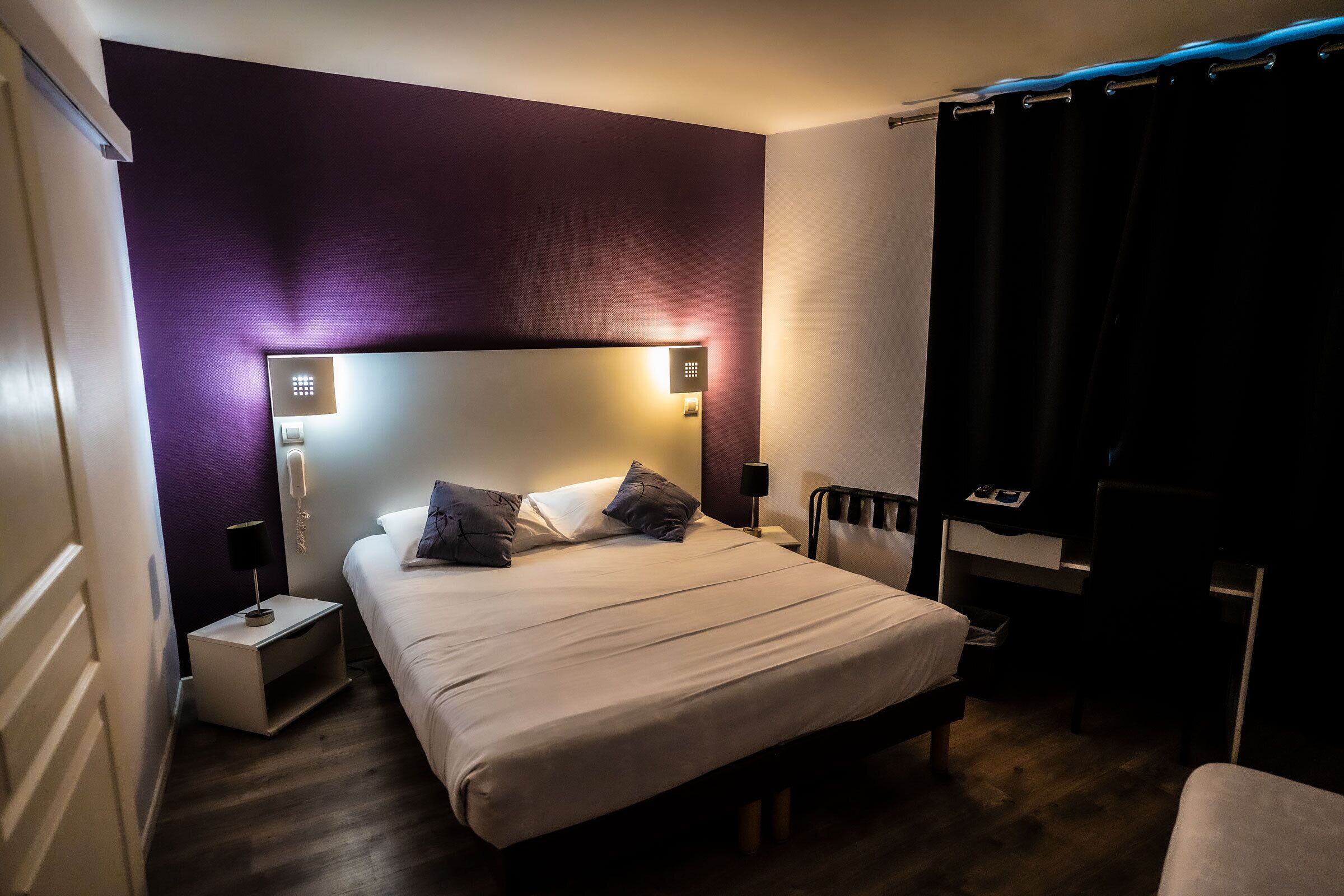 standard double room, non smoking, air conditioning | 1 bedroom, desk, blackout curtains, soundproofing