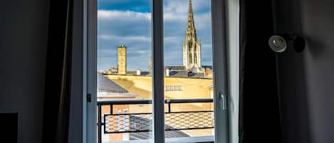 Chambre Classique Double ou avec lits jumeaux, non-fumeurs, climatisation | Bureau, rideaux occultants, chambres insonorisées, Wi-Fi gratuit