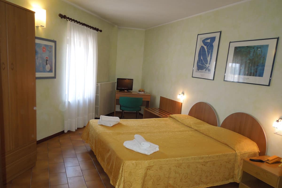 Superior Double Room, Lake View | Frette Italian sheets, minibar, in-room safe, blackout drapes