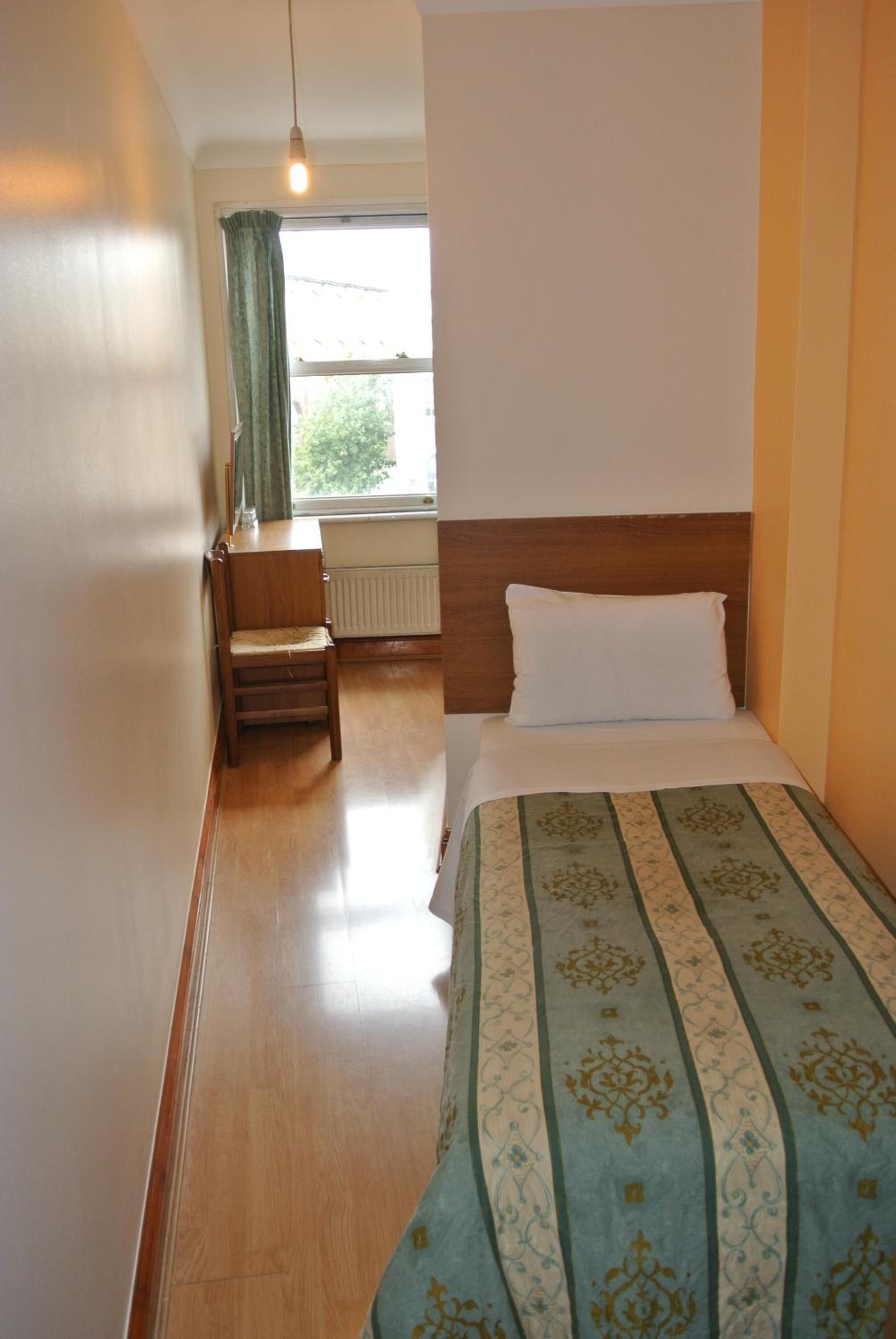 Foto - Carlton Hotel