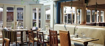 サン レオナールズ ホテル バイ グリーン キング インズ