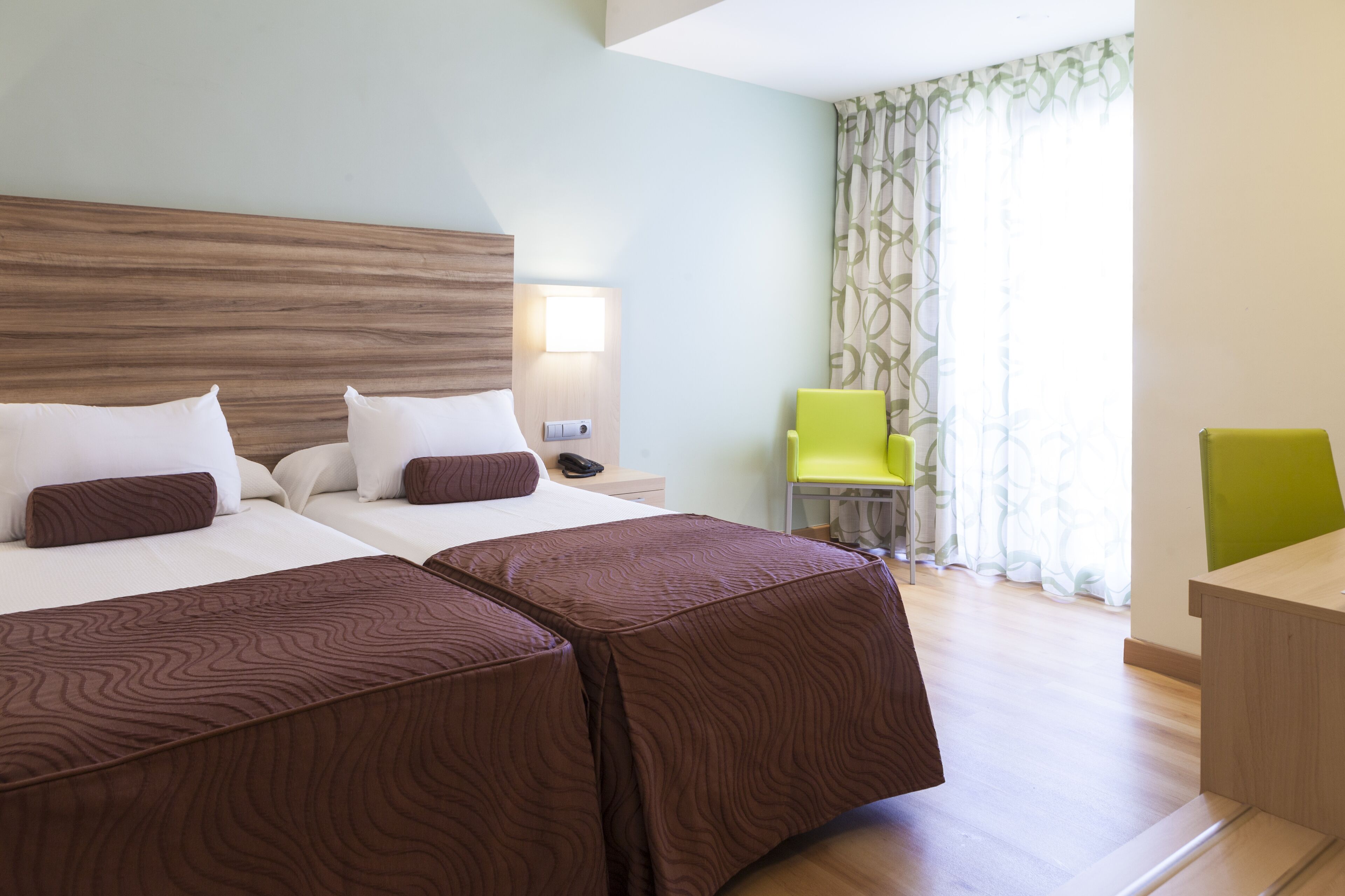 Photo - Riviera Beachotel - Recommended for Adults