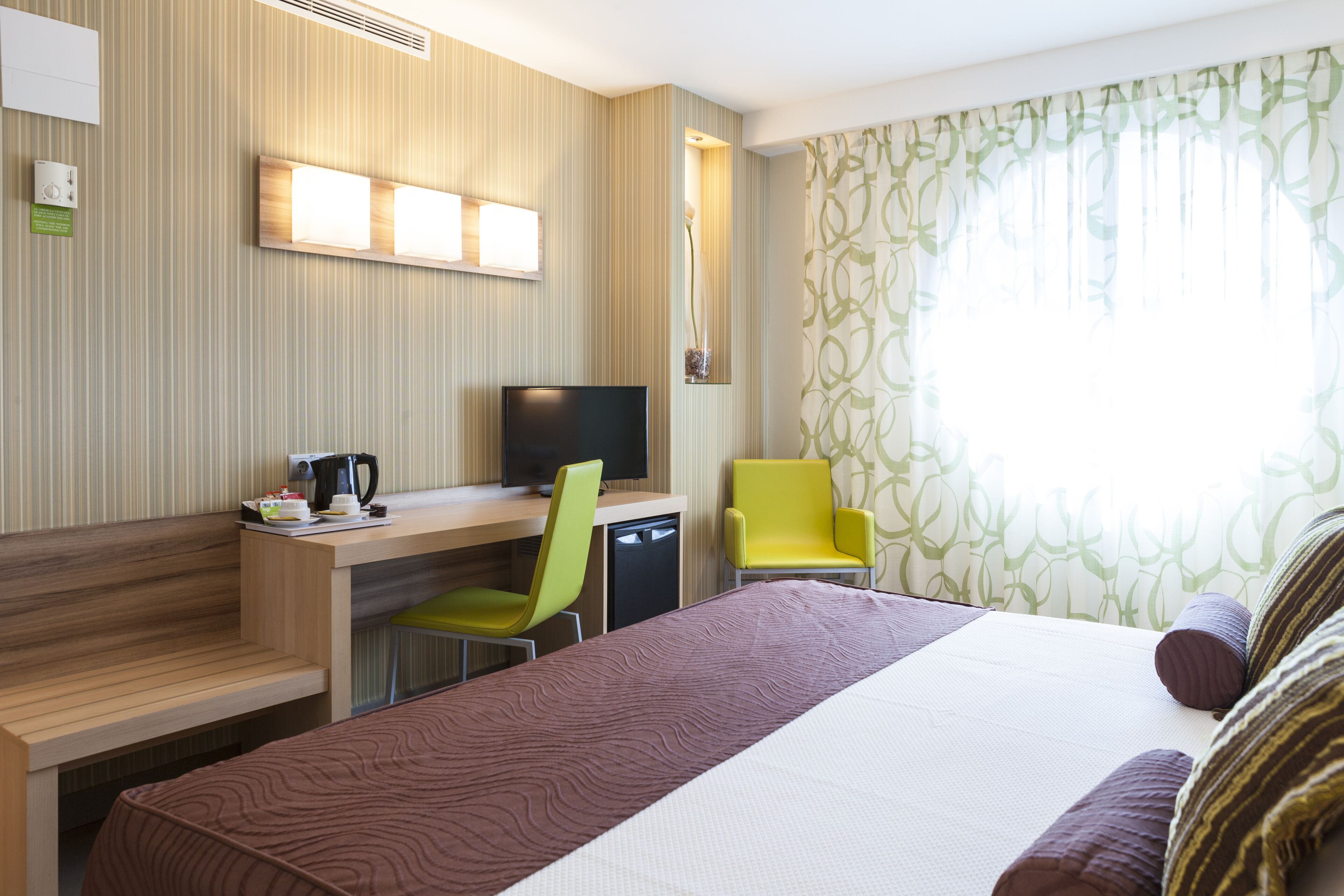 Photo - Riviera Beachotel - Recommended for Adults