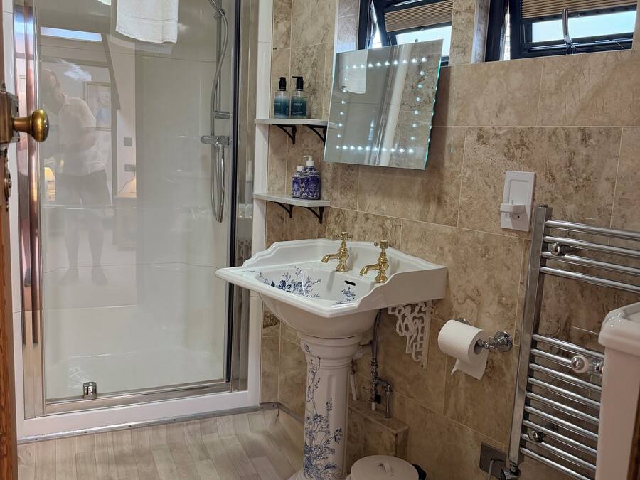 Family Double or Twin Room, Private Bathroom, Annex Building | Iron/ironing board, free WiFi, bed sheets
