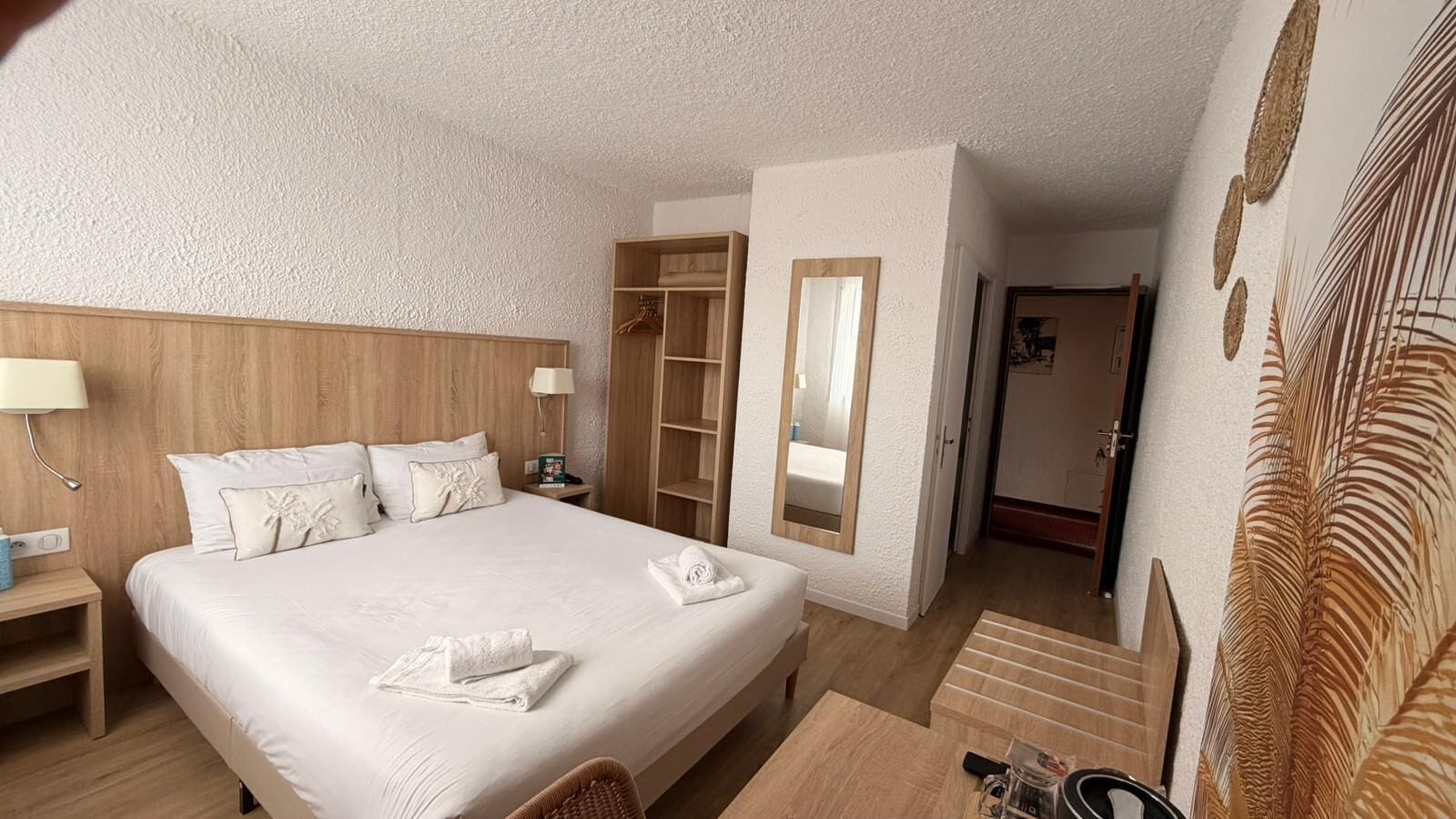 Premium Double Room | Desk, blackout drapes, free WiFi, bed sheets