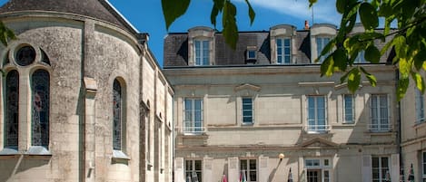 Fachada da propriedade