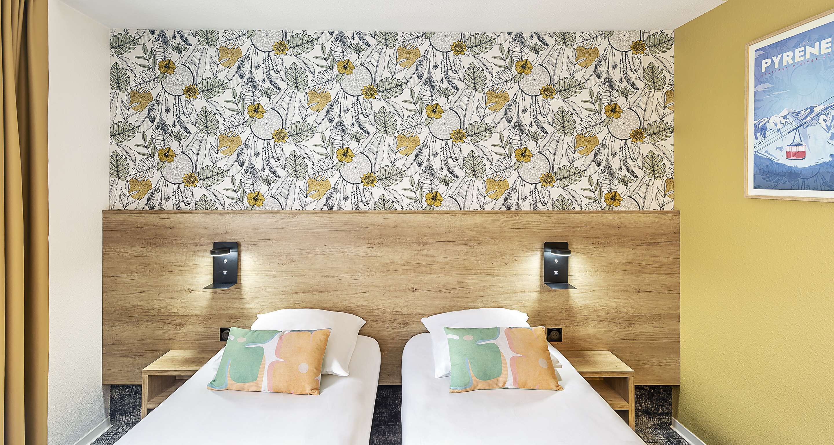 Individually decorated, individually furnished, desk, laptop workspace