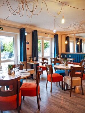 Restaurant - Hayward’s at the Grasmere (Bristol)