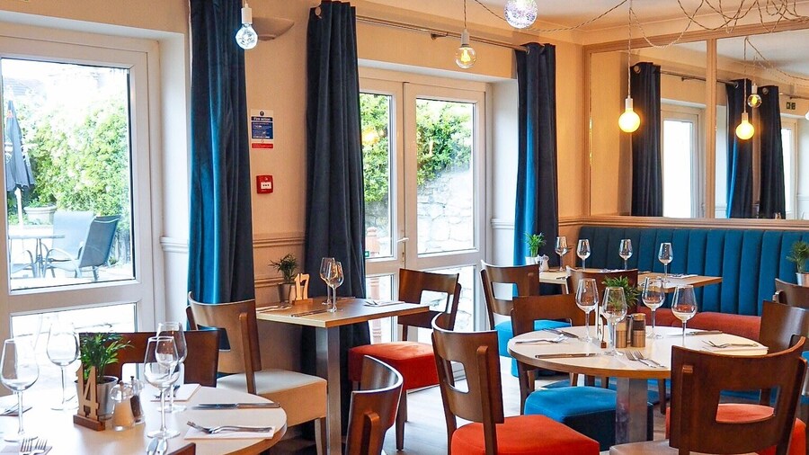 Hayward’s at the Grasmere