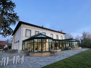 Exterior - Logis _ Hotel Restaurant La Sapiniere (Wisques)