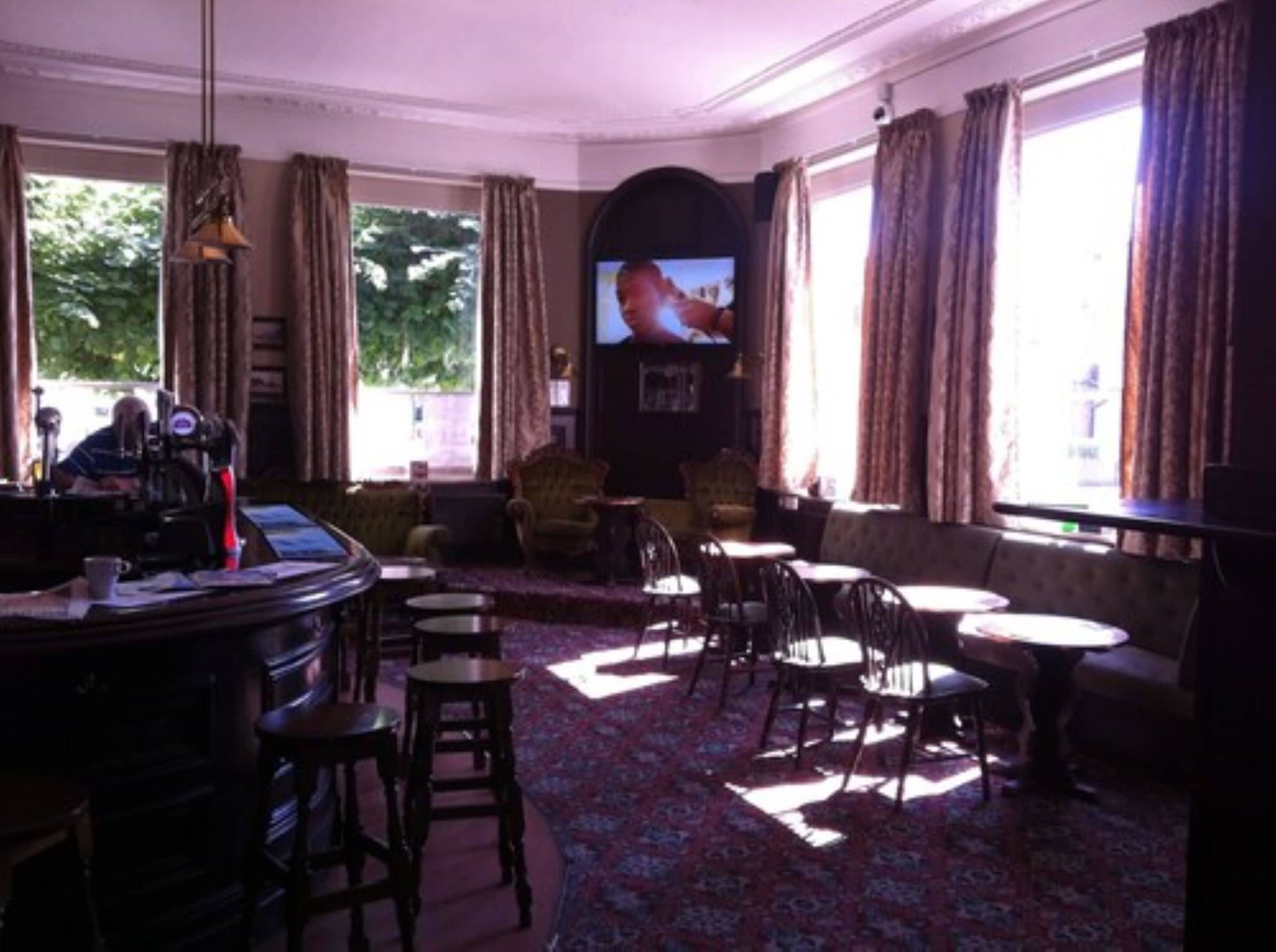 含每日英式早餐