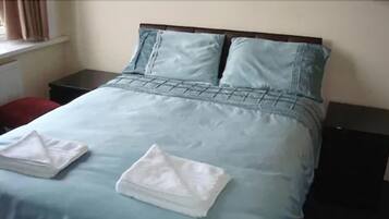 Economy Double Room, Shared Bathroom | Premium bedding, desk, iron/ironing board, free WiFi