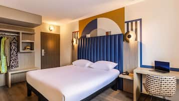 1 chambre, bureau, chambres insonorisées, fer et planche à repasser