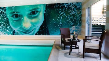 Piscine couverte