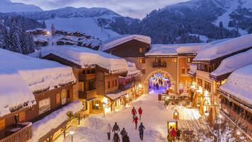 Front of property – evening/night