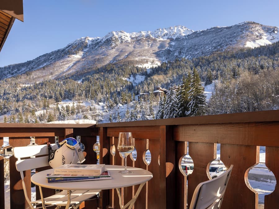 In-room safe, individually decorated, desk, laptop workspace
