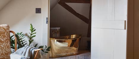 普通客房, 1 張標準雙人床 | 浴室 | 花灑/浴缸組合、浸缸、雨淋花灑、名牌梳洗用品