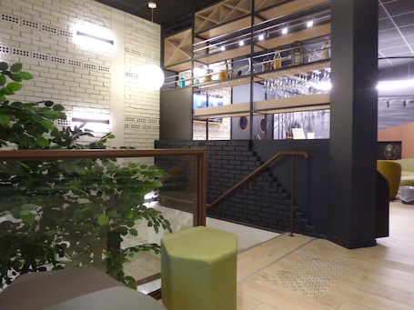 Bar (on property). Cit'Hotel Escatel