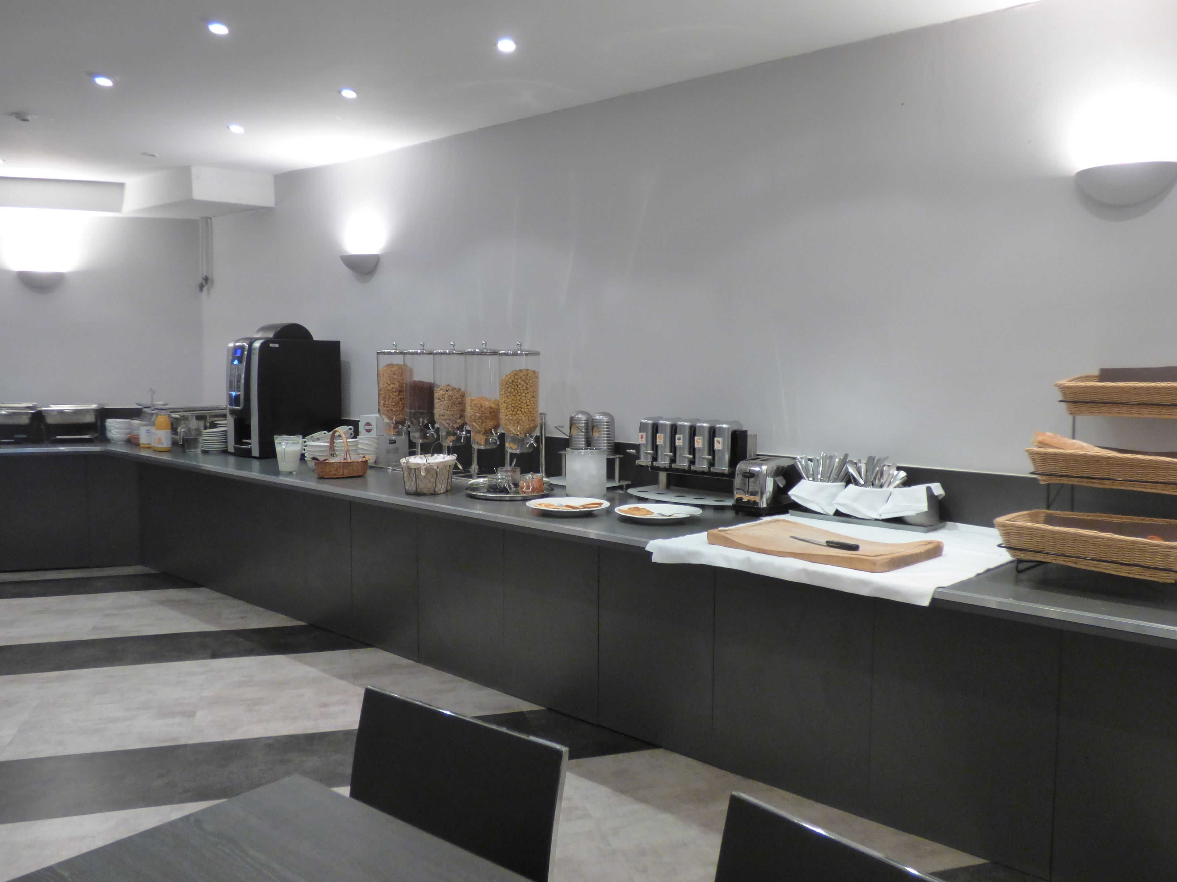 Photo - Cit'Hotel Escatel