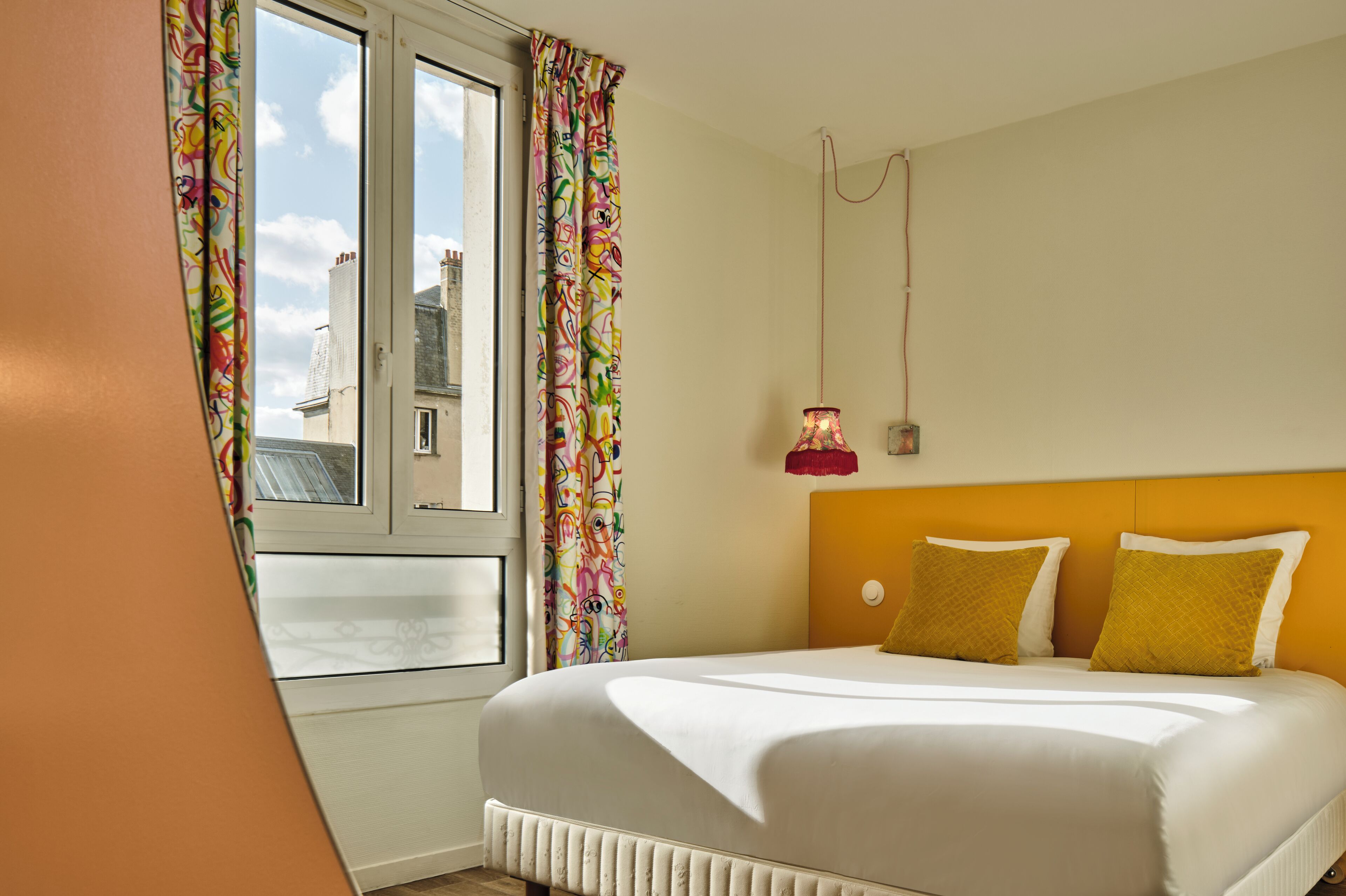 double room (arty) | pillow-top beds, desk, blackout curtains, soundproofing