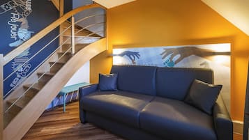 In-room safe, blackout curtains, soundproofing, free cots/infant beds