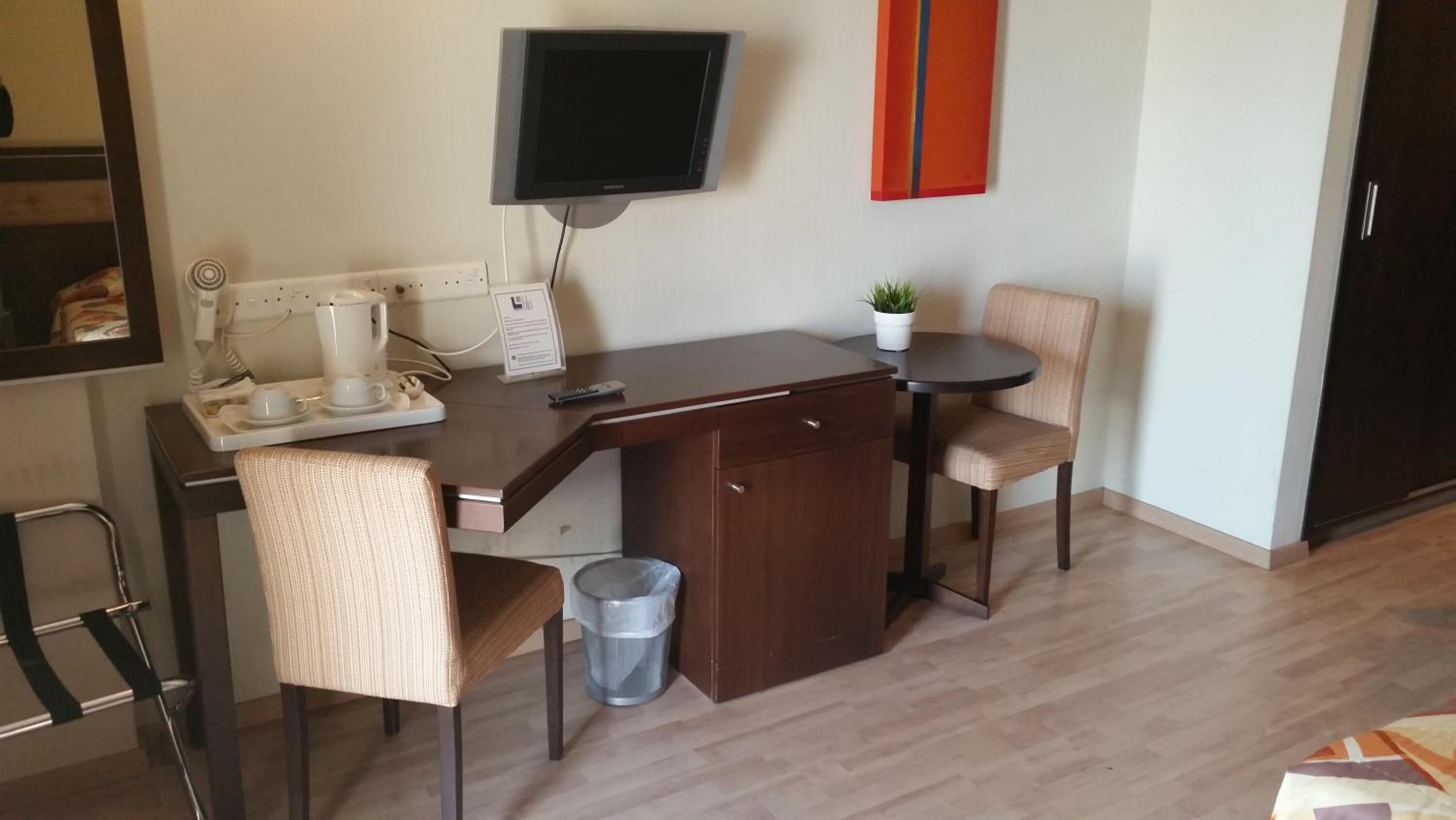 in-room safe, desk, iron/ironing board, rollaway beds