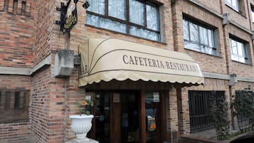 Daily buffet breakfast (EUR 7.50 per person)