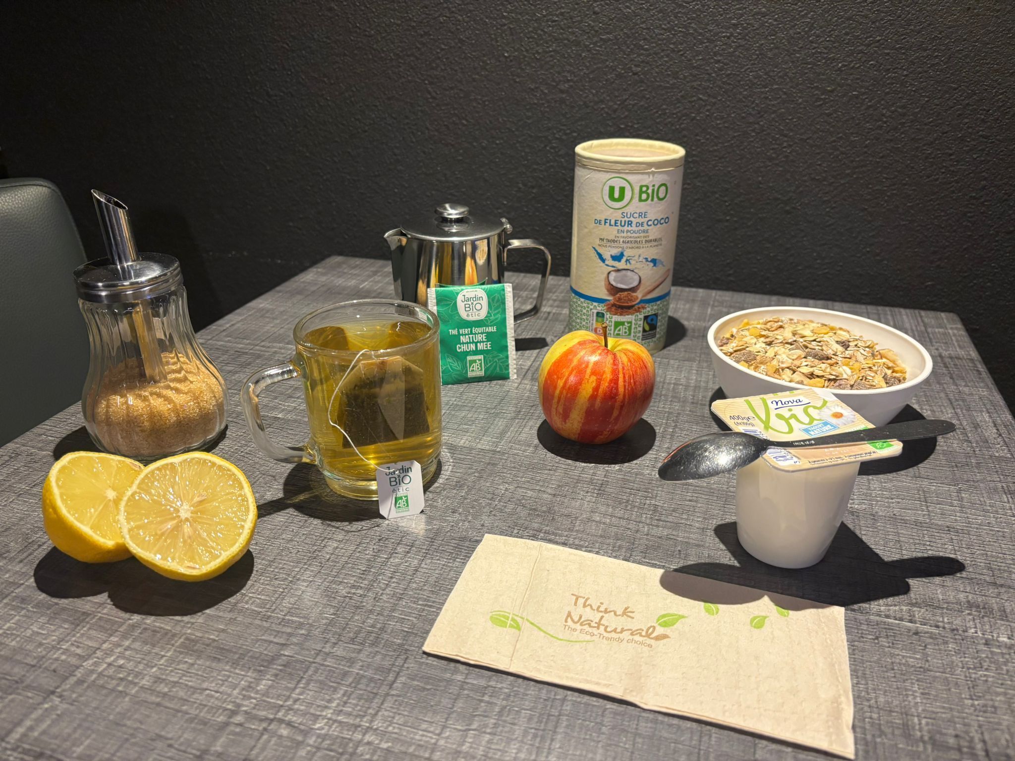 daily buffet breakfast (eur 11 per person)