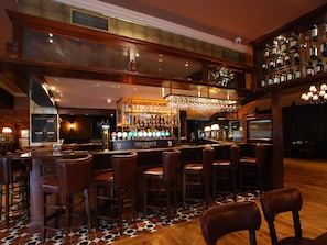 Serves breakfast, lunch, and dinner - Kilmurry Lodge Hotel (Limerick)