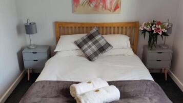 Double Room, Ensuite | Iron/ironing board