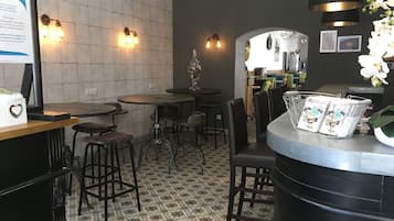 Bar (en la propiedad)