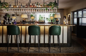 Bar (on property) - The Gallivant (Rye)