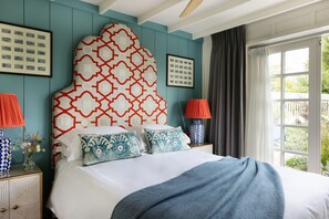 Habitació doble clàssica, 1 llit de matrimoni gran, vistes al jardí | Roba de llit d'alta qualitat i decoració individual 