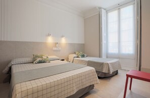 Double Room, 2 Single Beds -  Hostal Castilla II - Puerta del Sol (Madrid)