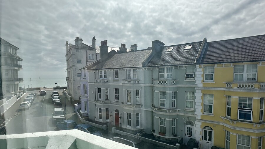 Albert & Victoria Guest House