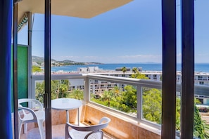 Family Apartment, 1 Bedroom, Sea View, Beachside | Terrace/patio