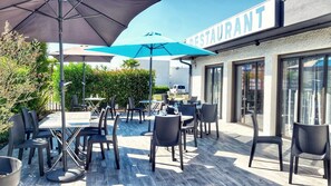 Lunsj og middag serveres, regionale retter