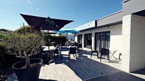 Lunch and dinner served, Regional cuisine - LOGIS Le Capricorne (Marmande)