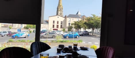 Daily buffet breakfast (EUR 12.50 per person)