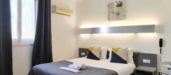 Logis Hôtel La Bastide d'Entraigues