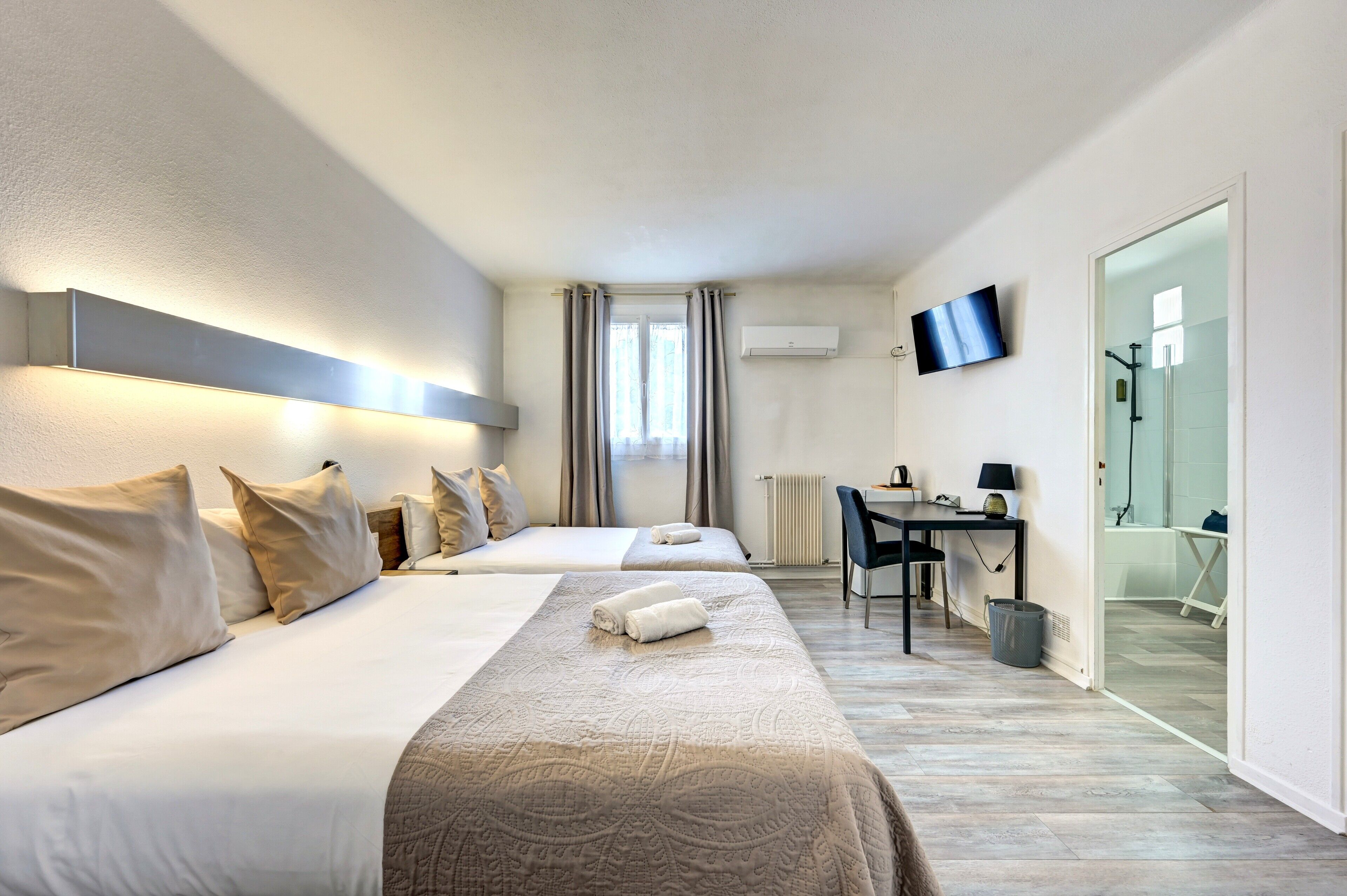 Kamar Quadruple, Beberapa Tempat Tidur | Wi-Fi gratis dan seprai linen