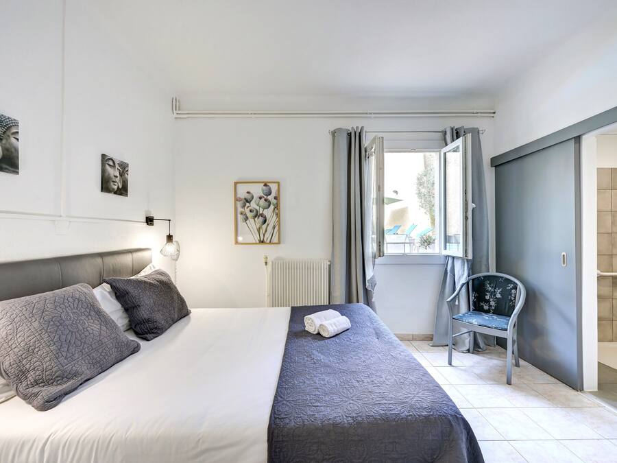 Quarto casal conforto | Wi-Fi de cortesia, roupa de cama