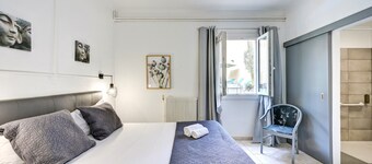 Logis Hôtel La Bastide d'Entraigues