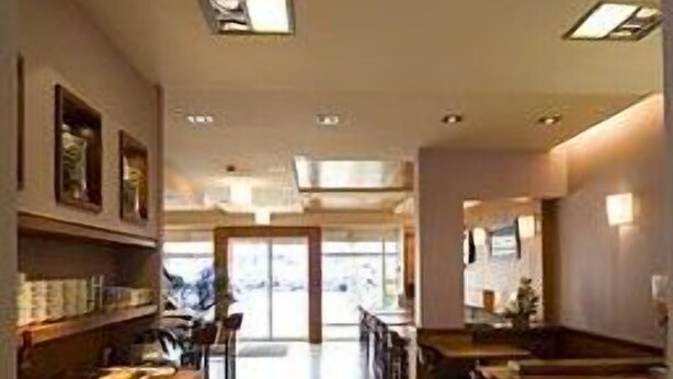 Breakfast area - Hotel De La Rade (Brest)