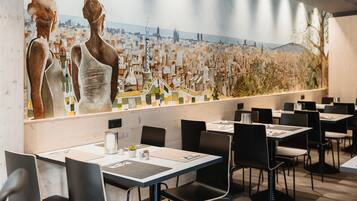 Esmorzar diari d'estil bufet (11.50 EUR per persona)