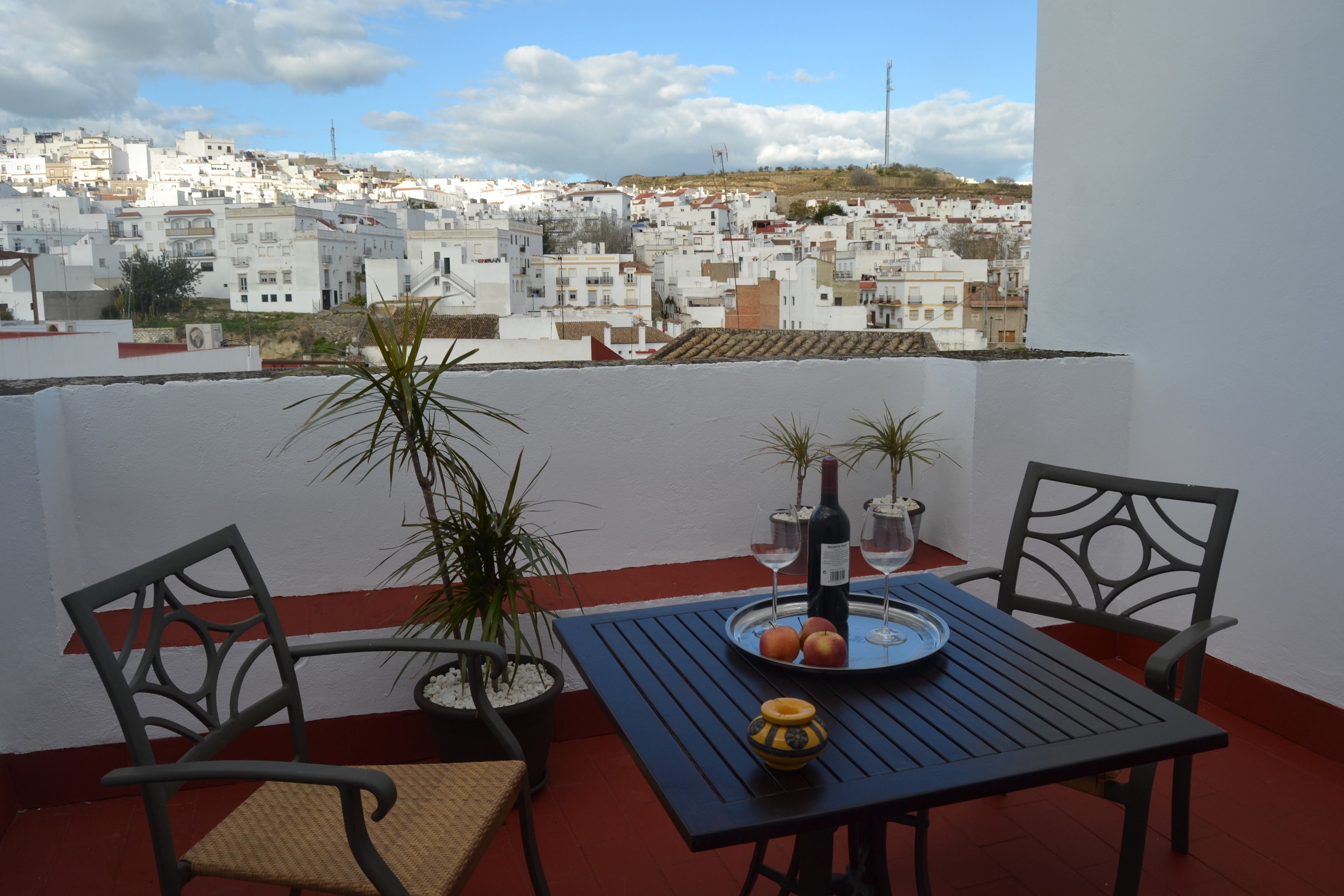 Superior Double or Twin Room, Terrace, City View | Desk, blackout drapes, free cribs/infant beds, rollaway beds